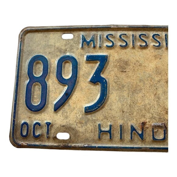 CAR OLD ANTIQUE VINTAGE MISSISSIPPI LICENSE PLATE CAR TAG 1974 Hinds COUNTY - Picture 2 of 6